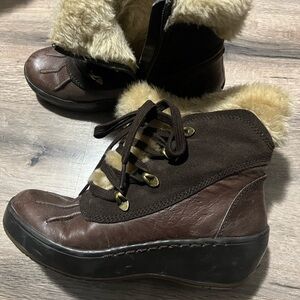 BareTraps Brown Fur-Lined Winter Boots- size 6-6.5 !